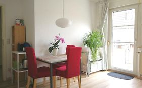 Quiet City-Apt, 4min City-Center, 18min Fair Nürnberg!!!